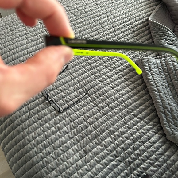 Lacoste black and yellow transition glasses - Picture 2 of 4